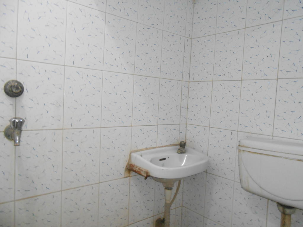 Gaurav Guest House Матхура Номер фото