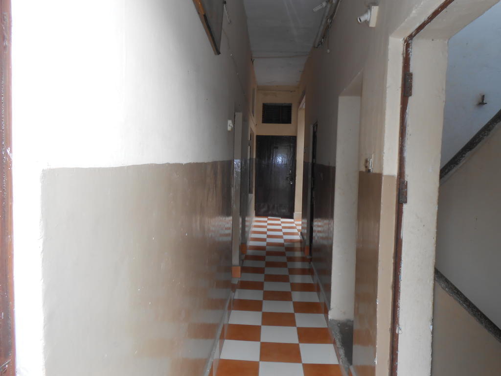 Gaurav Guest House Матхура Екстер'єр фото