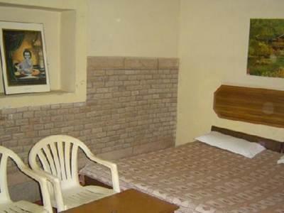 Gaurav Guest House Матхура Екстер'єр фото